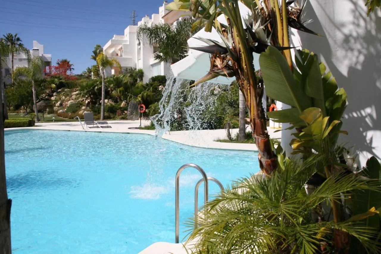 2152-Modern Apt With Private Beach Estepona Spain